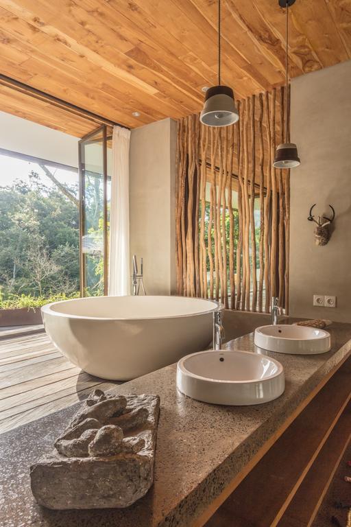 Chameleon Villa Bali Табанан Экстерьер фото